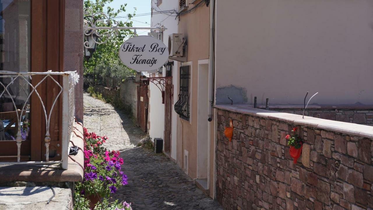 Fikretbey Konagi Hotel Ayvalik Bagian luar foto